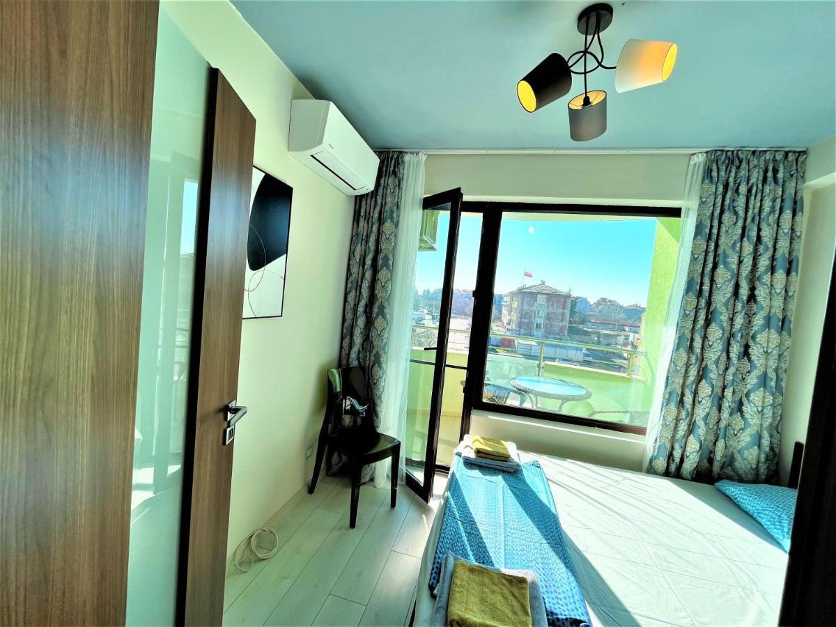 Botabara 312 Self Catering Beach Apartment Pomorie Exterior foto