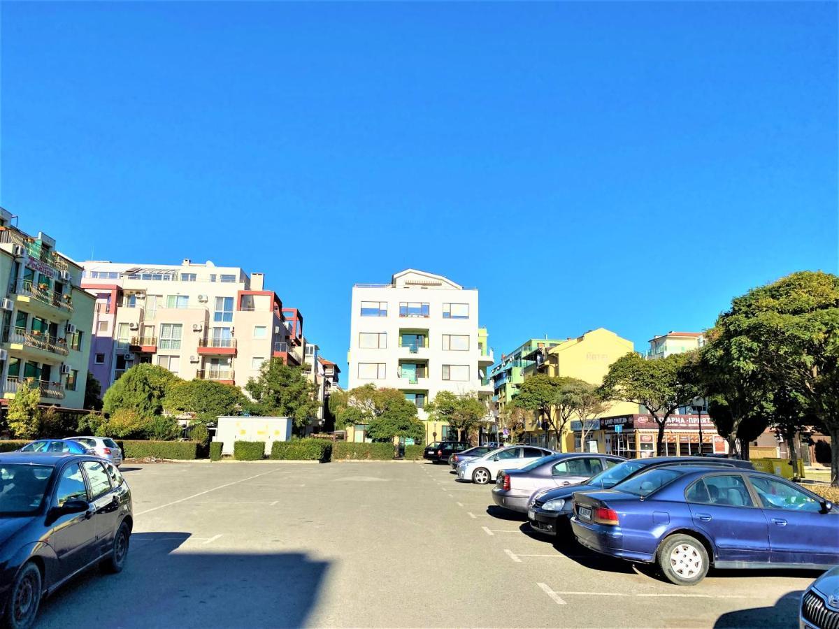 Botabara 312 Self Catering Beach Apartment Pomorie Exterior foto