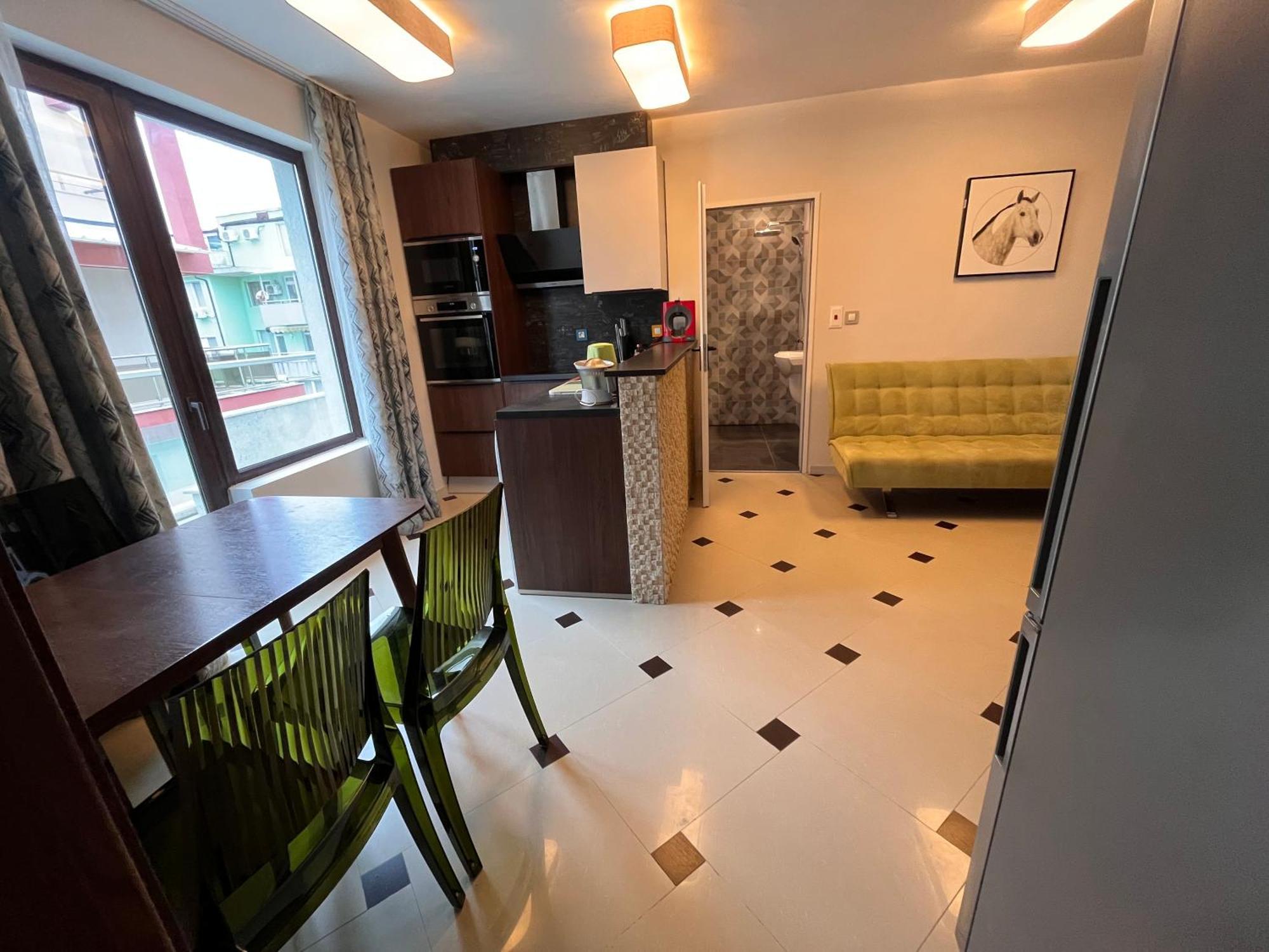 Botabara 312 Self Catering Beach Apartment Pomorie Exterior foto